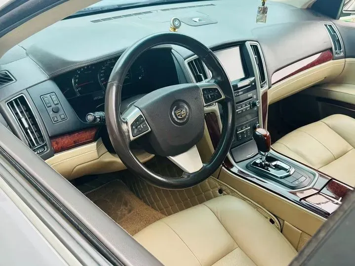 2012 Cadillac SLS 2.0T 262HP L4 6AT,autocango,china used car exporter,china ev exporter,chinese used car exporter,chinese used ev exporter