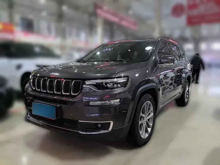 2018 Jeep Grand Commander 2.0T 265HP L4 9AT