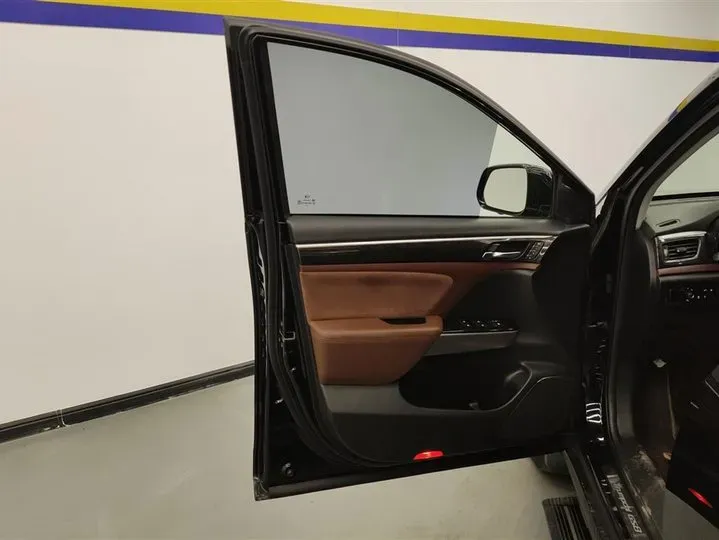 2017 GAC Trumpchi GS8 2.0T 201HP L4 6AT,autocango,china used car exporter,china ev exporter,chinese used car exporter,chinese used ev exporter