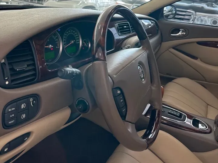 2006 Jaguar S-TYPE 3.0L 244HP V6 6AT,autocango,china used car exporter,china ev exporter,chinese used car exporter,chinese used ev exporter