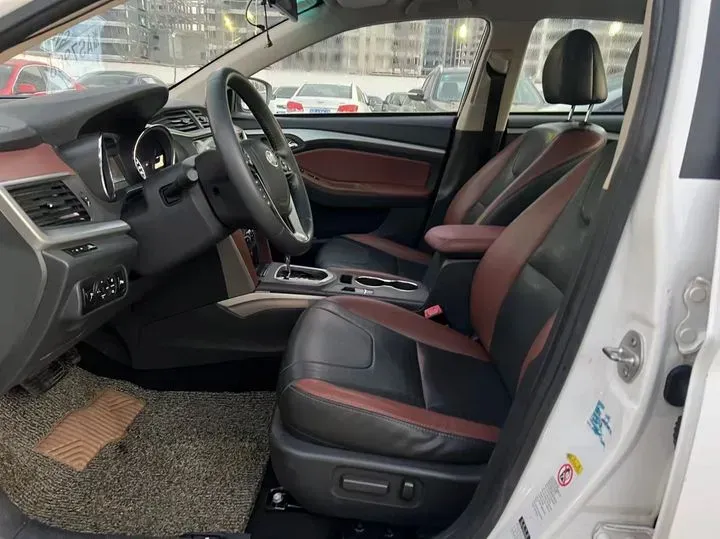 2014 BYD G5 1.5T 154HP L4 6DCT,autocango,china used car exporter,china ev exporter,chinese used car exporter,chinese used ev exporter