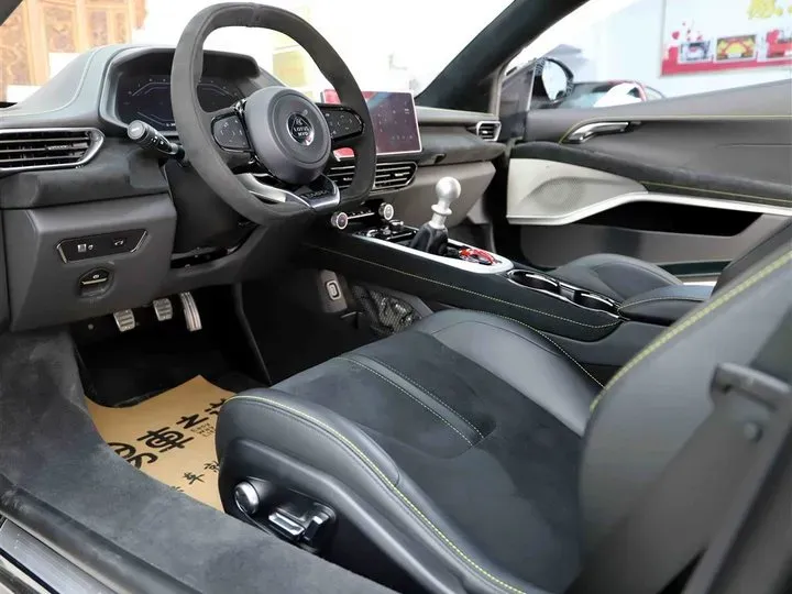 2022 Lotus EMIRA 3.5T 405HP V6 6MT,autocango,china used car exporter,china ev exporter,chinese used car exporter,chinese used ev exporter