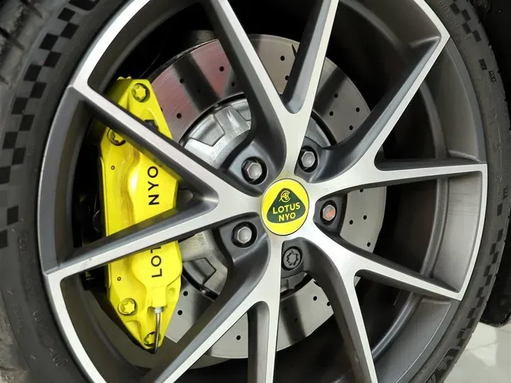 2022 Lotus EMIRA 3.5T 405HP V6 6MT,autocango,china used car exporter,china ev exporter,chinese used car exporter,chinese used ev exporter