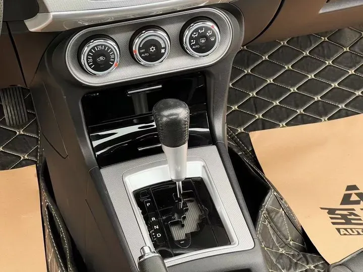 2015 Mitsubishi Lancer EX 1.8L 136HP L4 CVT,autocango,china used car exporter,china ev exporter,chinese used car exporter,chinese used ev exporter