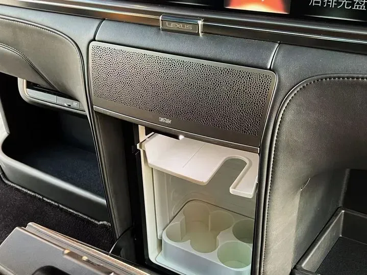 2020 Lexus LM 2.5L 117HP L4 E-CVT Hybrid,autocango,china used car exporter,china ev exporter,chinese used car exporter,chinese used ev exporter