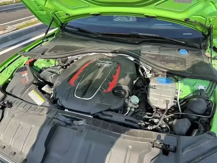 2016 Audi RS 7 4.0T 560HP V8 8AT,autocango,china used car exporter,china ev exporter,chinese used car exporter,chinese used ev exporter