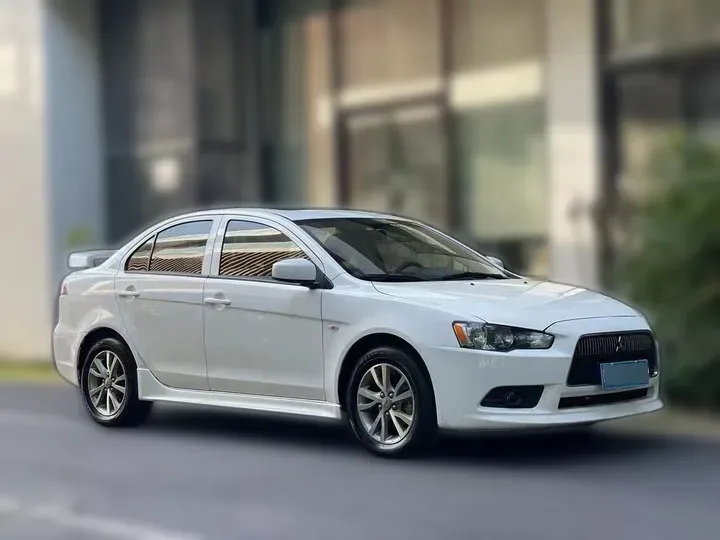 2014 Mitsubishi Lancer EX 1.8L 136HP L4 CVT,autocango,china used car exporter,china ev exporter,chinese used car exporter,chinese used ev exporter