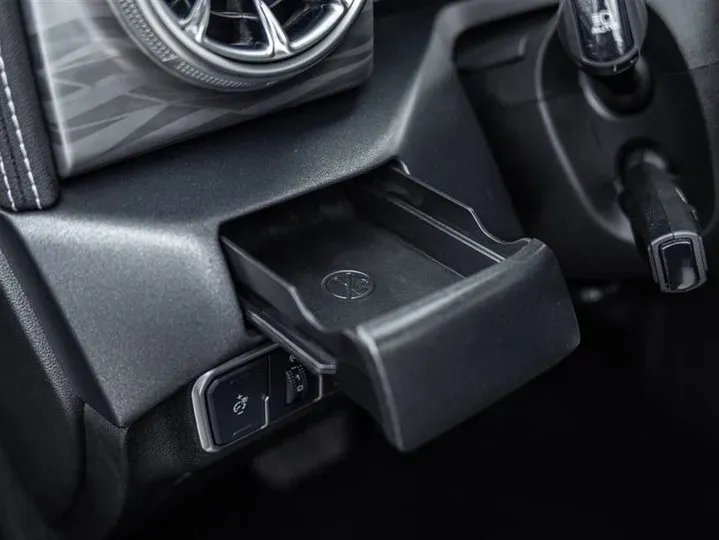 2021 Tank 300 2.0T 227HP L4 8AT,autocango,china used car exporter,china ev exporter,chinese used car exporter,chinese used ev exporter