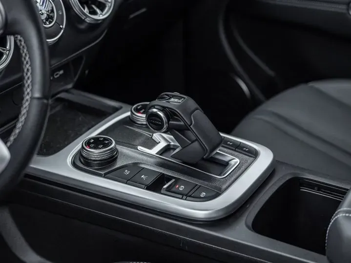 2021 Tank 300 2.0T 227HP L4 8AT,autocango,china used car exporter,china ev exporter,chinese used car exporter,chinese used ev exporter