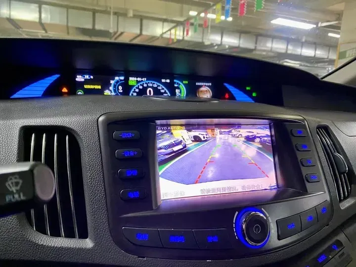 2016 BYD e6 BEV 82KWH,autocango,china used car exporter,china ev exporter,chinese used car exporter,chinese used ev exporter