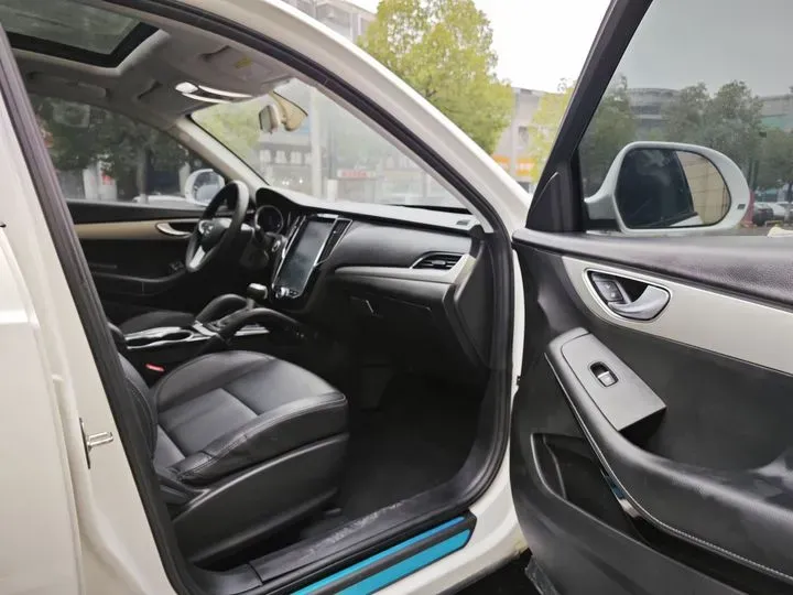 2016 Zotye SR7 1.5T 150HP L4 CVT,autocango,china used car exporter,china ev exporter,chinese used car exporter,chinese used ev exporter