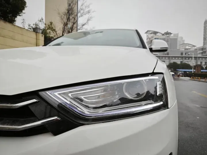 2016 Zotye SR7 1.5T 150HP L4 CVT,autocango,china used car exporter,china ev exporter,chinese used car exporter,chinese used ev exporter