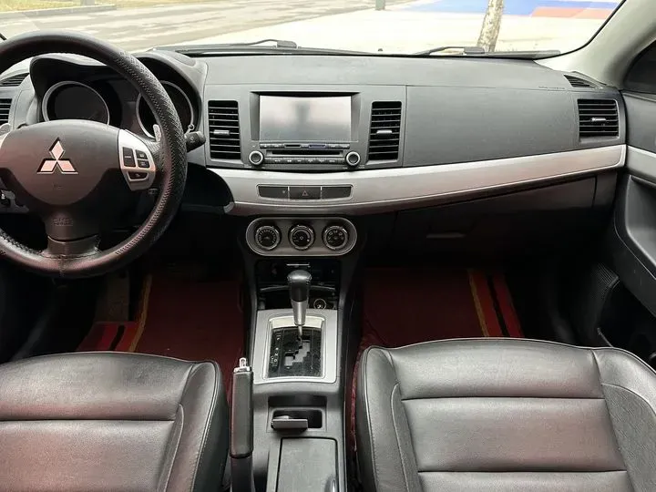 2015 Mitsubishi Lancer EX 1.8L 136HP L4 CVT,autocango,china used car exporter,china ev exporter,chinese used car exporter,chinese used ev exporter