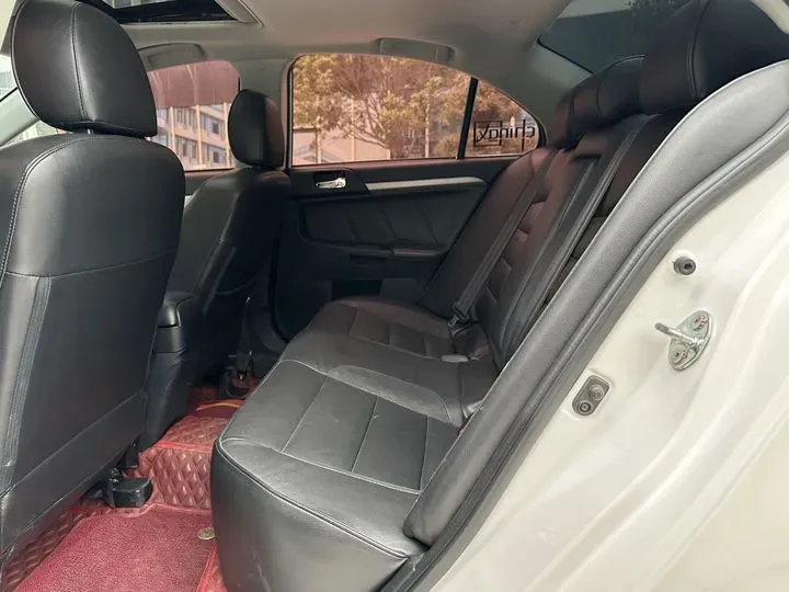 2015 Mitsubishi Lancer EX 1.8L 136HP L4 CVT,autocango,china used car exporter,china ev exporter,chinese used car exporter,chinese used ev exporter