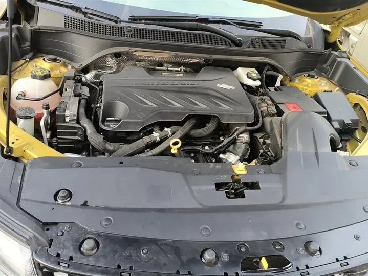 2022 Chevrolet Seeker 1.5T 184HP L4 CVT,autocango,china used car exporter,china ev exporter,chinese used car exporter,chinese used ev exporter