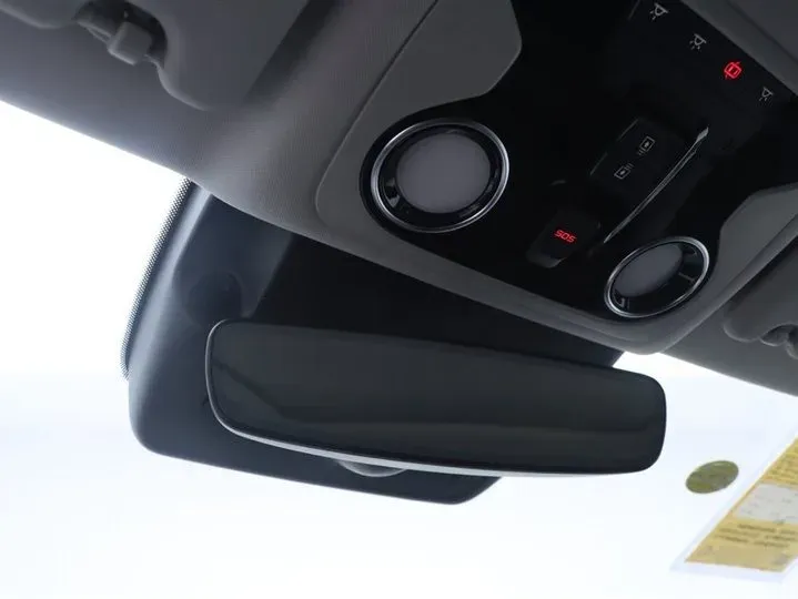 2021 Enovate ME5 Range Extended 98HP REEV 30.6KWH,autocango,china used car exporter,china ev exporter,chinese used car exporter,chinese used ev exporter