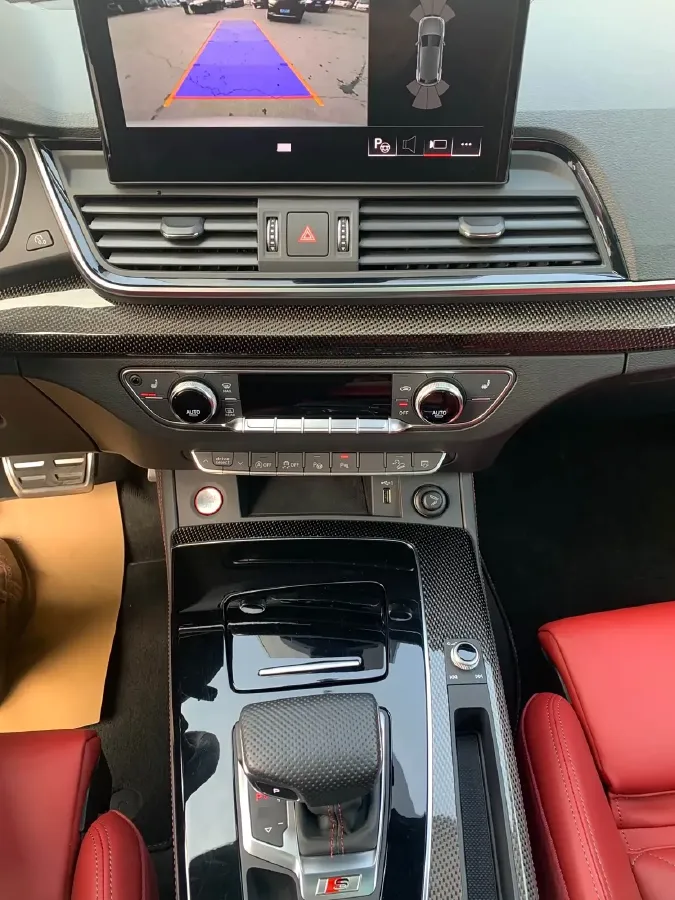 2021 Audi SQ5 3.0T 354HP V6 8AT,autocango,china used car exporter,china ev exporter,chinese used car exporter,chinese used ev exporter