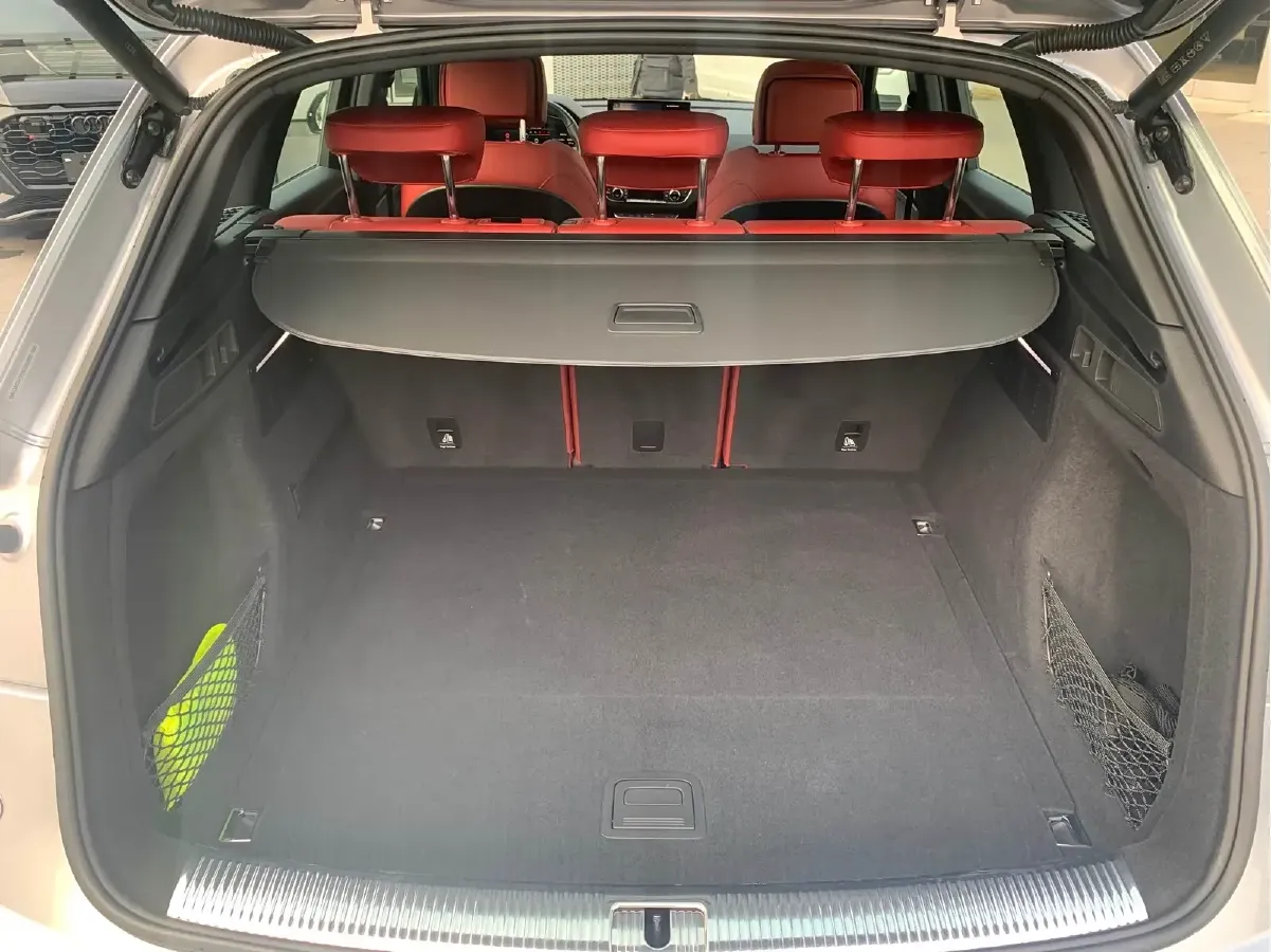 2021 Audi SQ5 3.0T 354HP V6 8AT,autocango,china used car exporter,china ev exporter,chinese used car exporter,chinese used ev exporter