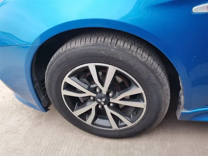 2015 Mitsubishi Lancer EX 1.6L 113HP L4 5MT,autocango,china used car exporter,china ev exporter,chinese used car exporter,chinese used ev exporter