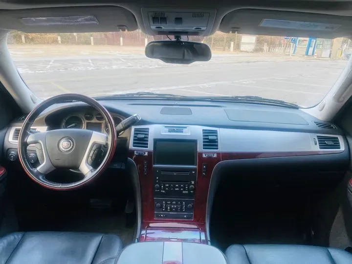 2010 Cadillac ESCALADE 6.0L 337HP V8 E-CVT Hybrid,autocango,china used car exporter,china ev exporter,chinese used car exporter,chinese used ev exporter