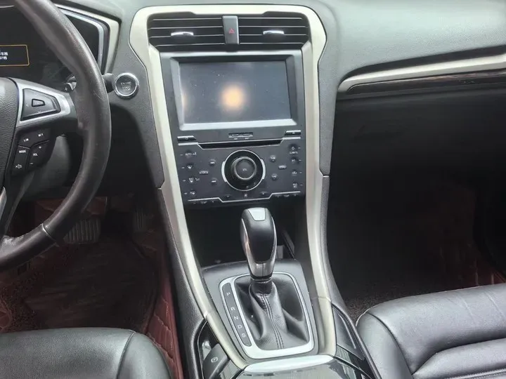 2013 Ford Mondeo 2.0T 203HP L4 6AT,autocango,china used car exporter,china ev exporter,chinese used car exporter,chinese used ev exporter