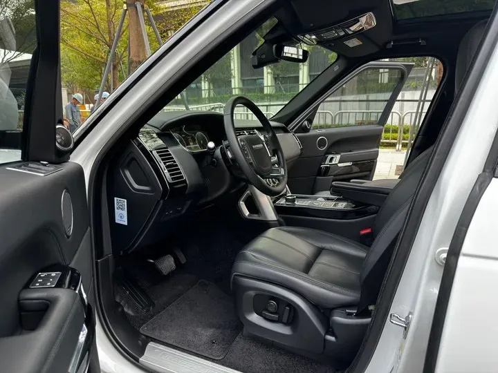 2020 Mansory Range Rover 3.0T 400HP L6 8AT,autocango,china used car exporter,china ev exporter,chinese used car exporter,chinese used ev exporter