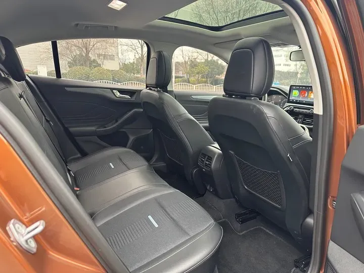 2020 Ford Focus Active 1.5T 174HP L3 8AT,autocango,china used car exporter,china ev exporter,chinese used car exporter,chinese used ev exporter