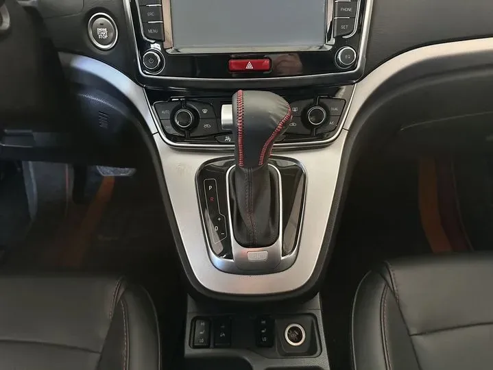 2017 Haval H6 1.5T 150HP L4 6AT,autocango,china used car exporter,china ev exporter,chinese used car exporter,chinese used ev exporter