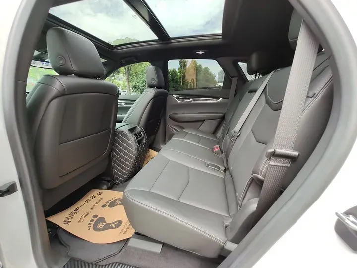 2021 Cadillac XT5 2.0T 237HP L4 9AT,autocango,china used car exporter,china ev exporter,chinese used car exporter,chinese used ev exporter