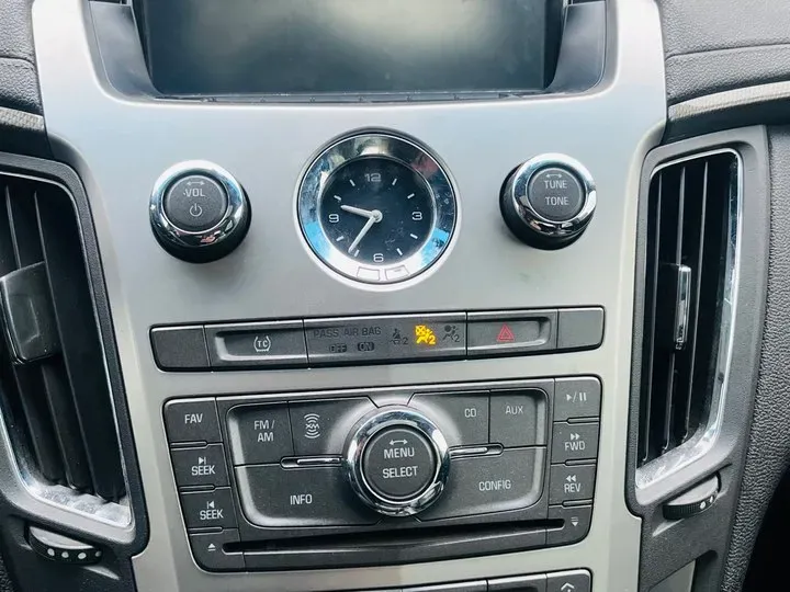 2010 Cadillac CTS 3.0L 276HP V6 6AT,autocango,china used car exporter,china ev exporter,chinese used car exporter,chinese used ev exporter