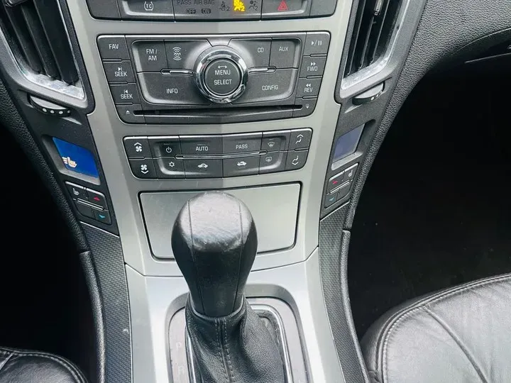 2010 Cadillac CTS 3.0L 276HP V6 6AT,autocango,china used car exporter,china ev exporter,chinese used car exporter,chinese used ev exporter