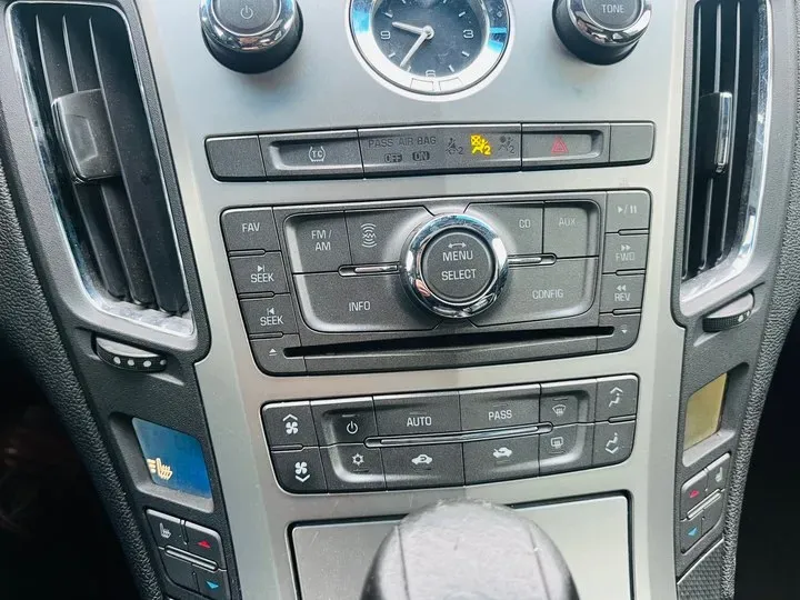 2010 Cadillac CTS 3.0L 276HP V6 6AT,autocango,china used car exporter,china ev exporter,chinese used car exporter,chinese used ev exporter