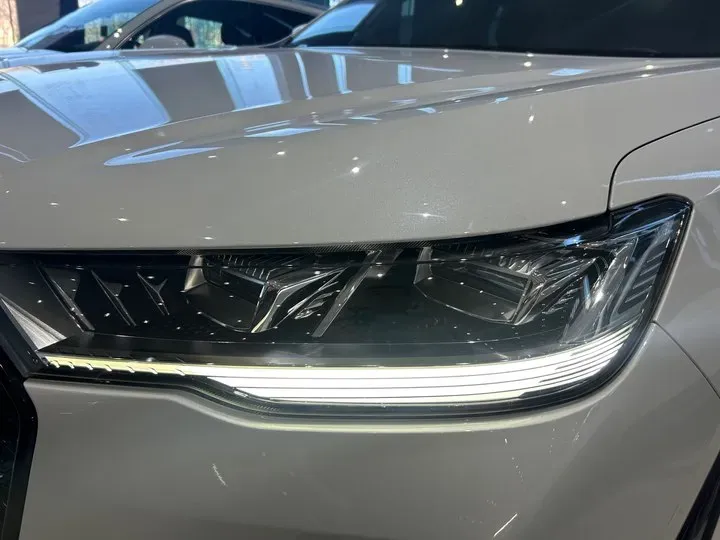 2021 Haval H6 2.0T 211HP L4 7DCT,autocango,china used car exporter,china ev exporter,chinese used car exporter,chinese used ev exporter