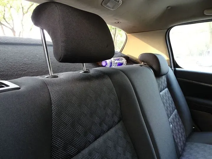 2010 Peugeot 307 1.6L 106HP L4 4AT,autocango,china used car exporter,china ev exporter,chinese used car exporter,chinese used ev exporter