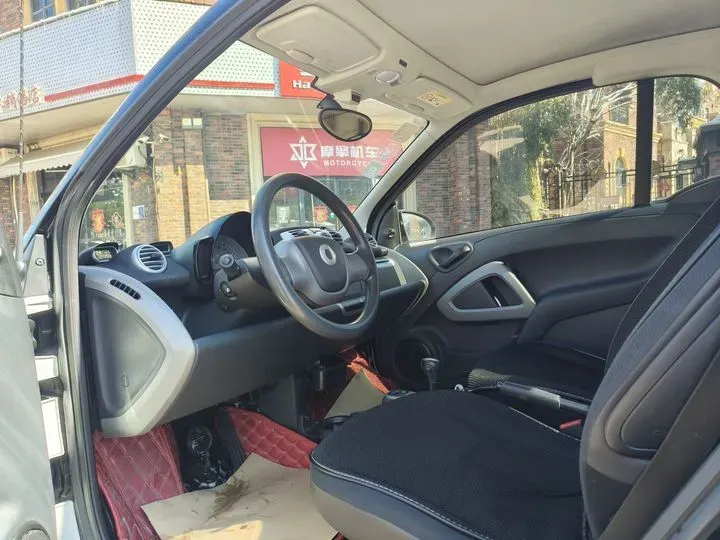 2012 Smart smart fortwo 1.0L 70HP L3 5AMT,autocango,china used car exporter,china ev exporter,chinese used car exporter,chinese used ev exporter
