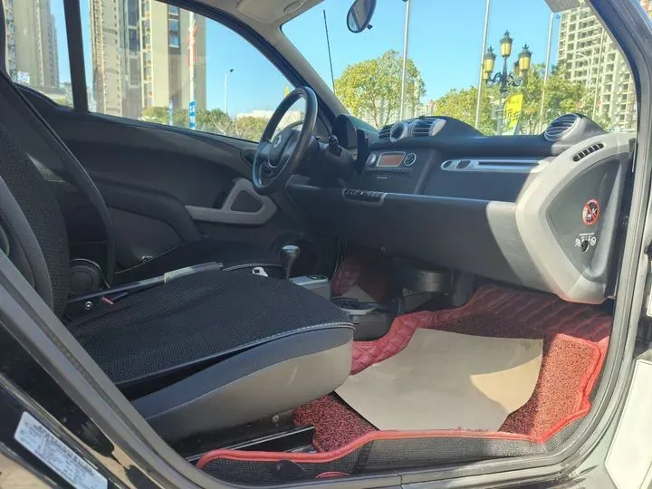 2012 Smart smart fortwo 1.0L 70HP L3 5AMT,autocango,china used car exporter,china ev exporter,chinese used car exporter,chinese used ev exporter