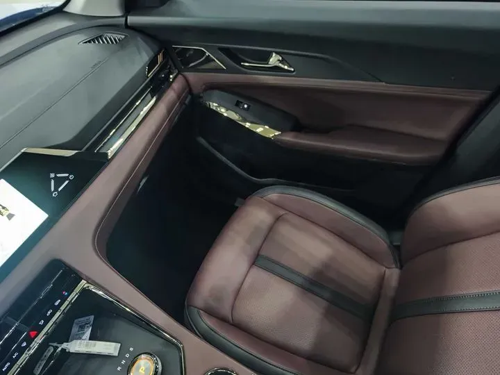 2024 JAC X8 PLUS 1.5T 184HP L4 7DCT,autocango,china used car exporter,china ev exporter,chinese used car exporter,chinese used ev exporter