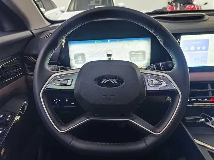 2024 JAC X8 PLUS 1.5T 184HP L4 7DCT,autocango,china used car exporter,china ev exporter,chinese used car exporter,chinese used ev exporter