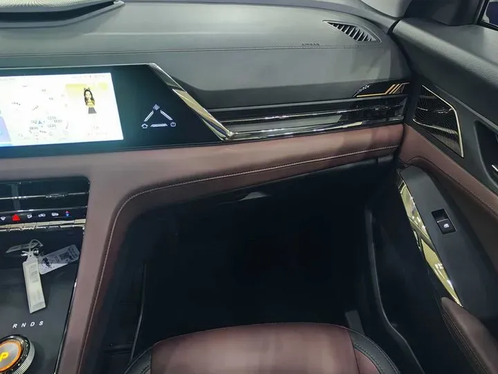 2024 JAC X8 PLUS 1.5T 184HP L4 7DCT,autocango,china used car exporter,china ev exporter,chinese used car exporter,chinese used ev exporter