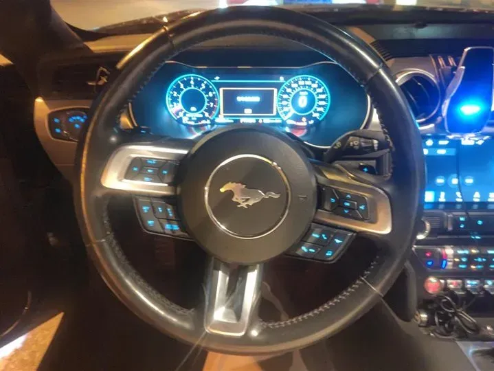 2019 Ford Mustang 2.3T 299HP L4 10AT,autocango,china used car exporter,china ev exporter,chinese used car exporter,chinese used ev exporter