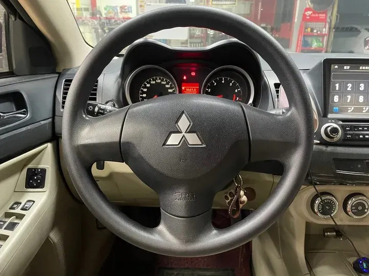2012 Mitsubishi Lancer EX 1.8L 136HP L4 5MT,autocango,china used car exporter,china ev exporter,chinese used car exporter,chinese used ev exporter