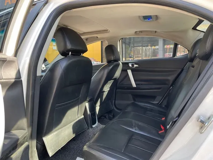 2010 Roewe 550 1.8L 133HP L4 5AT,autocango,china used car exporter,china ev exporter,chinese used car exporter,chinese used ev exporter