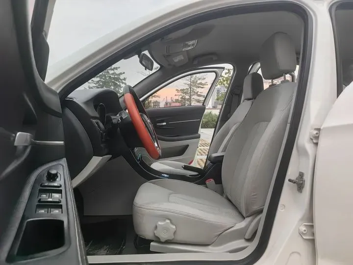 2016 BAIC BJEV EU BEV 41.4KWH,autocango,china used car exporter,china ev exporter,chinese used car exporter,chinese used ev exporter