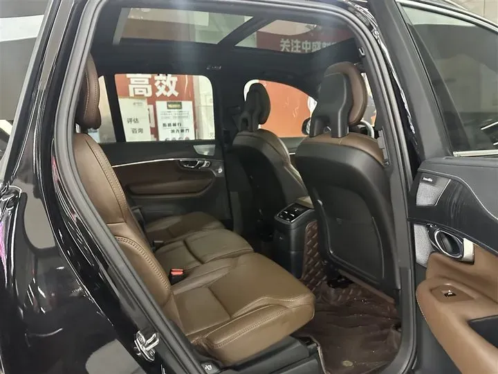 2021 Volvo XC90 2.0T 303HP L4 8AT PHEV 11.6KWH,autocango,china used car exporter,china ev exporter,chinese used car exporter,chinese used ev exporter