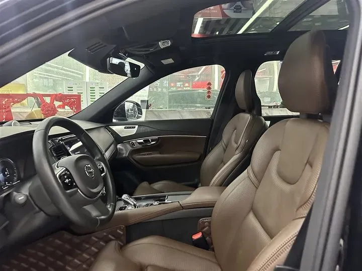 2021 Volvo XC90 2.0T 303HP L4 8AT PHEV 11.6KWH,autocango,china used car exporter,china ev exporter,chinese used car exporter,chinese used ev exporter