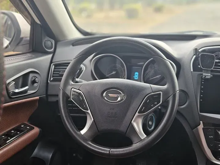 2015 GAC Trumpchi GS5 Super 2.0L 147HP L4 5AT,autocango,china used car exporter,china ev exporter,chinese used car exporter,chinese used ev exporter