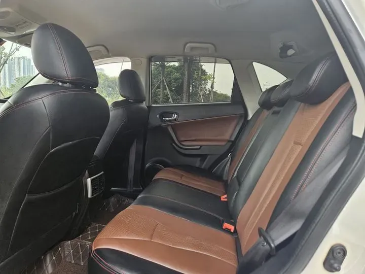 2015 GAC Trumpchi GS5 Super 2.0L 147HP L4 5AT,autocango,china used car exporter,china ev exporter,chinese used car exporter,chinese used ev exporter