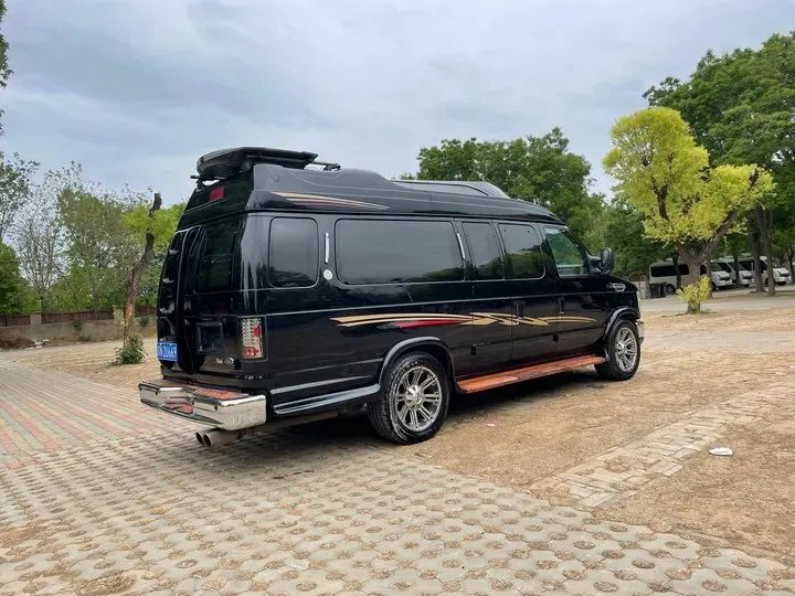 2011 Ford E350 5.4L 258HP V8 5AT,autocango,china used car exporter,china ev exporter,chinese used car exporter,chinese used ev exporter