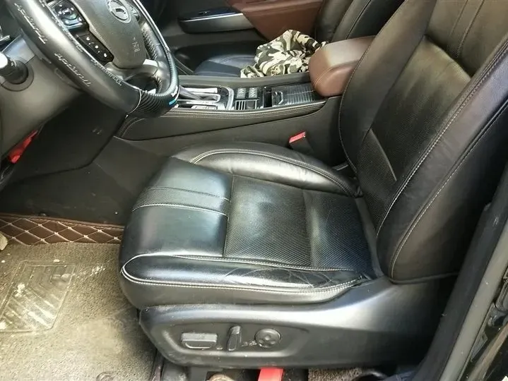 2017 GAC Trumpchi GS8 2.0T 201HP L4 6AT,autocango,china used car exporter,china ev exporter,chinese used car exporter,chinese used ev exporter