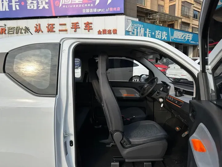 2022 WuLing HongGuang MINI EV BEV 9.3KWH,autocango,china used car exporter,china ev exporter,chinese used car exporter,chinese used ev exporter